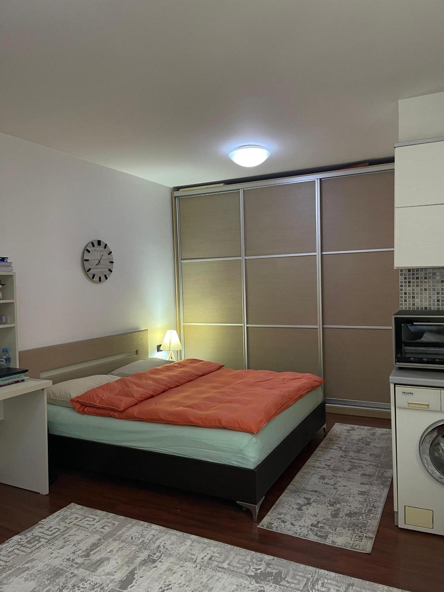 Sky Center Apartment Tirana Exterior photo