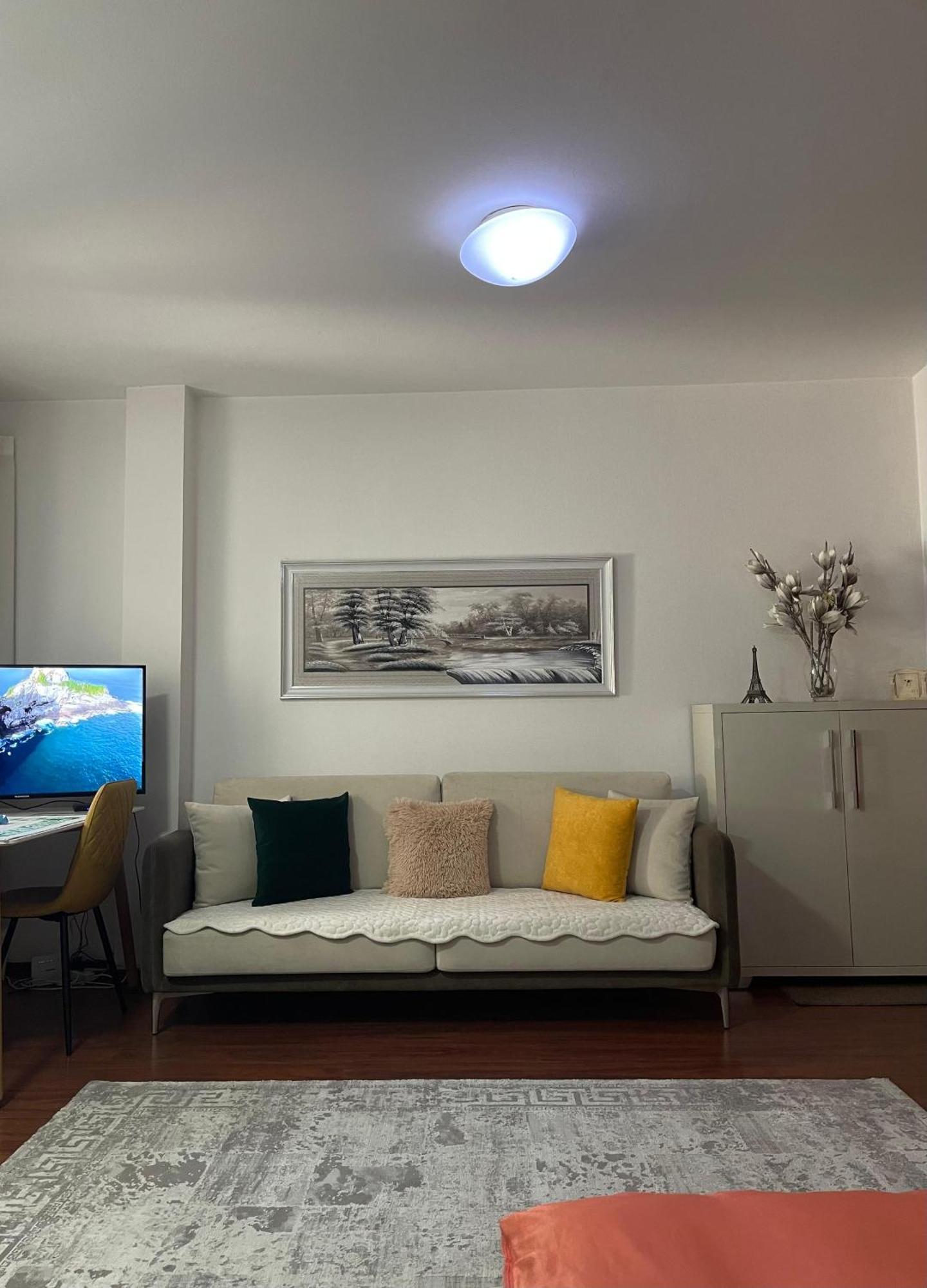 Sky Center Apartment Tirana Exterior photo